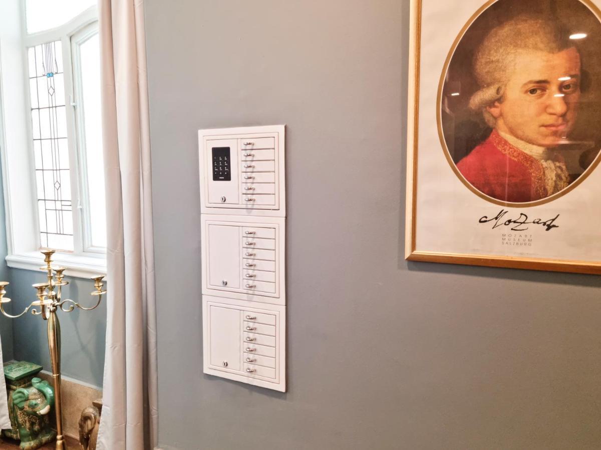 Pension Mozart - Newly Renovated Вена Экстерьер фото