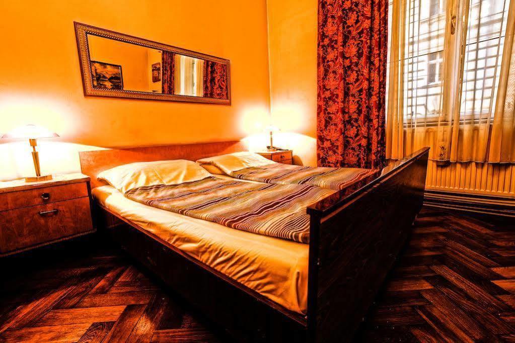 Pension Mozart - Newly Renovated Вена Экстерьер фото